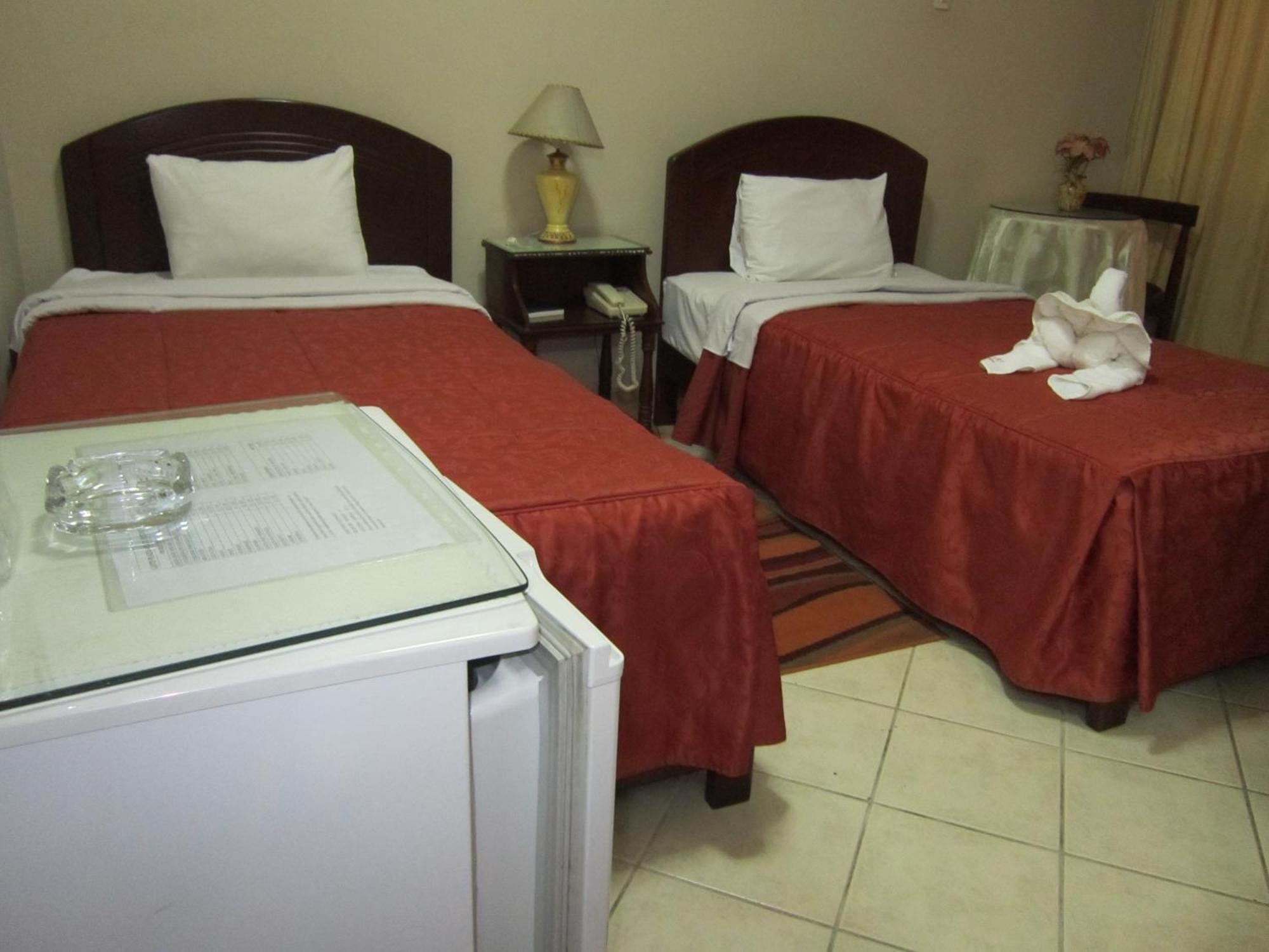 Hotel Suite Plaza Trujillo Eksteriør billede