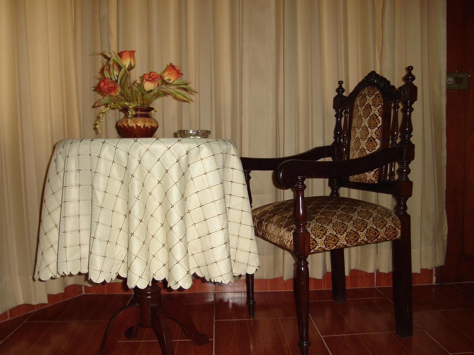 Hotel Suite Plaza Trujillo Eksteriør billede