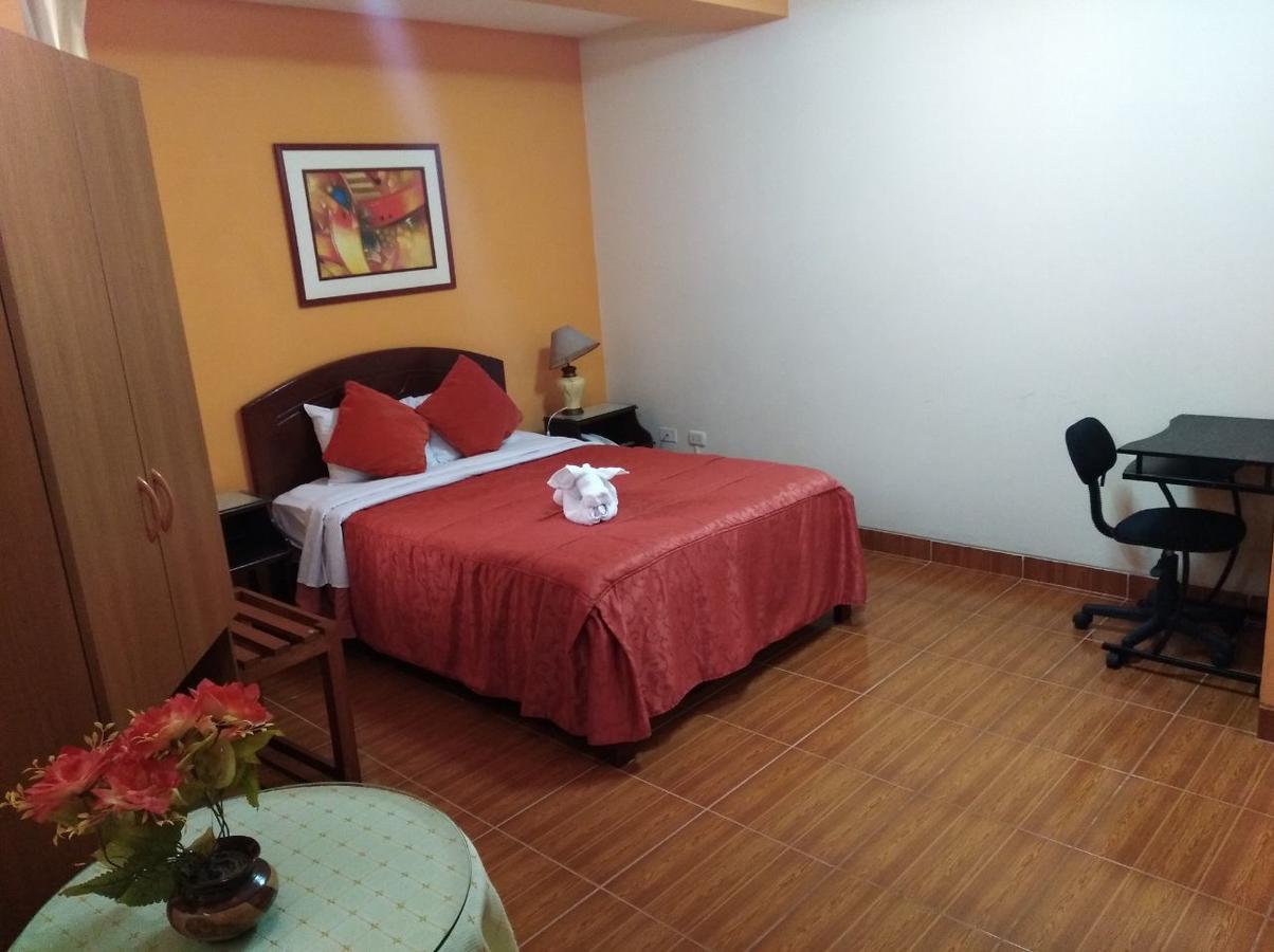 Hotel Suite Plaza Trujillo Eksteriør billede