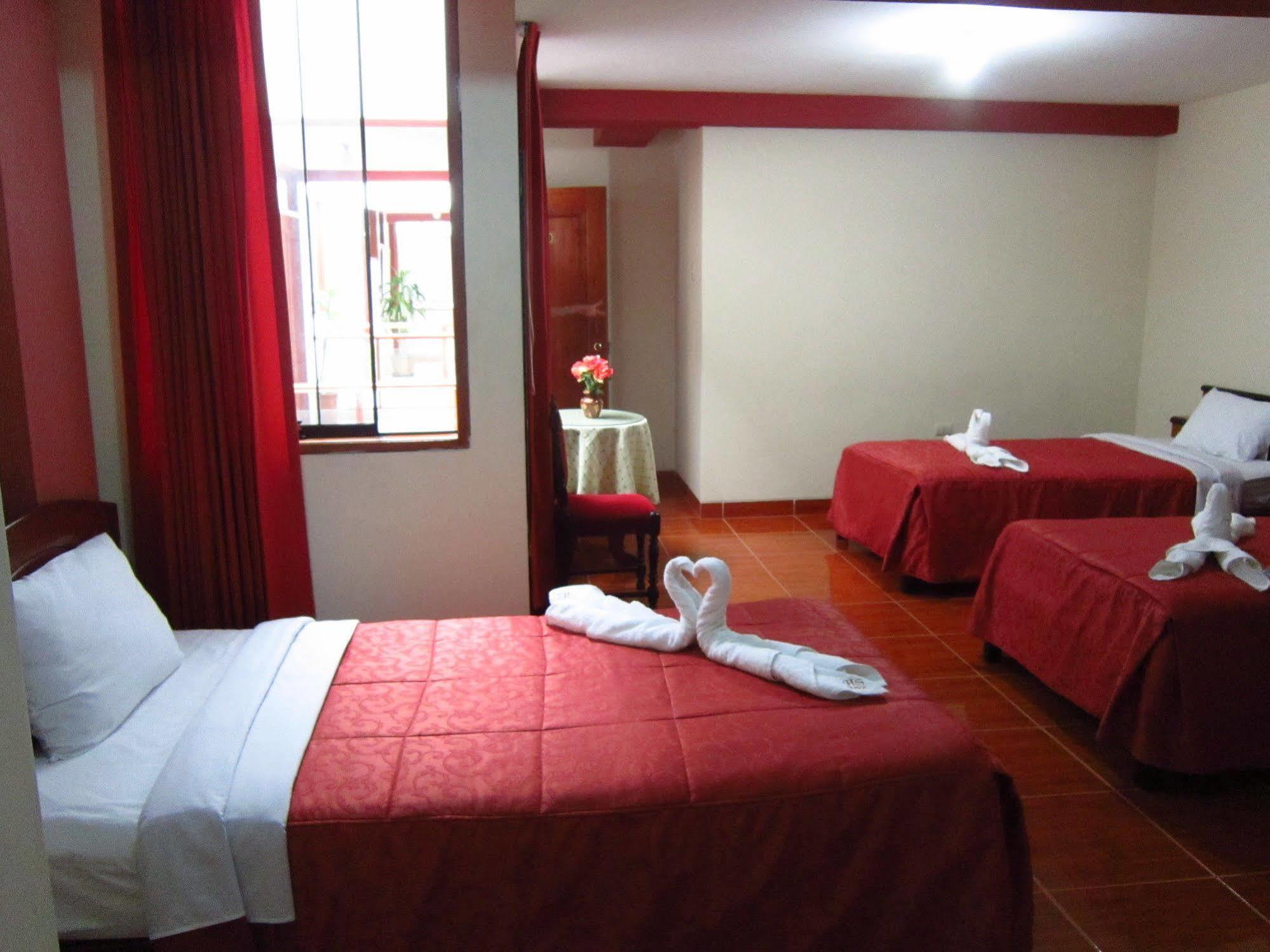 Hotel Suite Plaza Trujillo Eksteriør billede